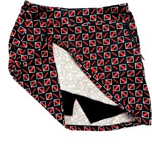 Tail Women's Black and Red Geometric Skorts Size Small